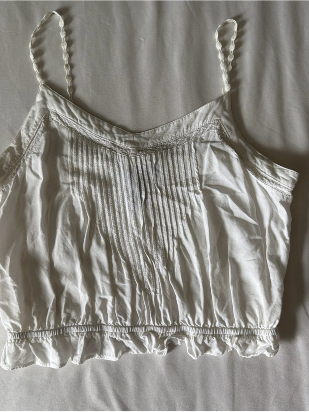 Forever 21 White Pintuck Cropped Cami